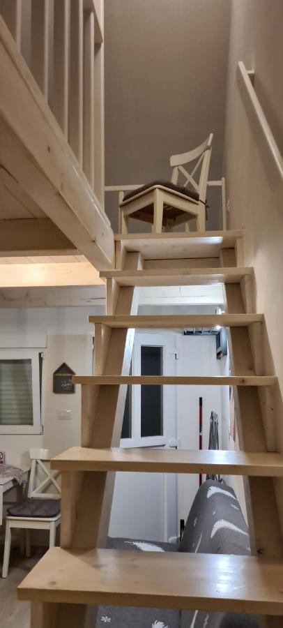 Studio Apartman Loreta Cres Exteriér fotografie